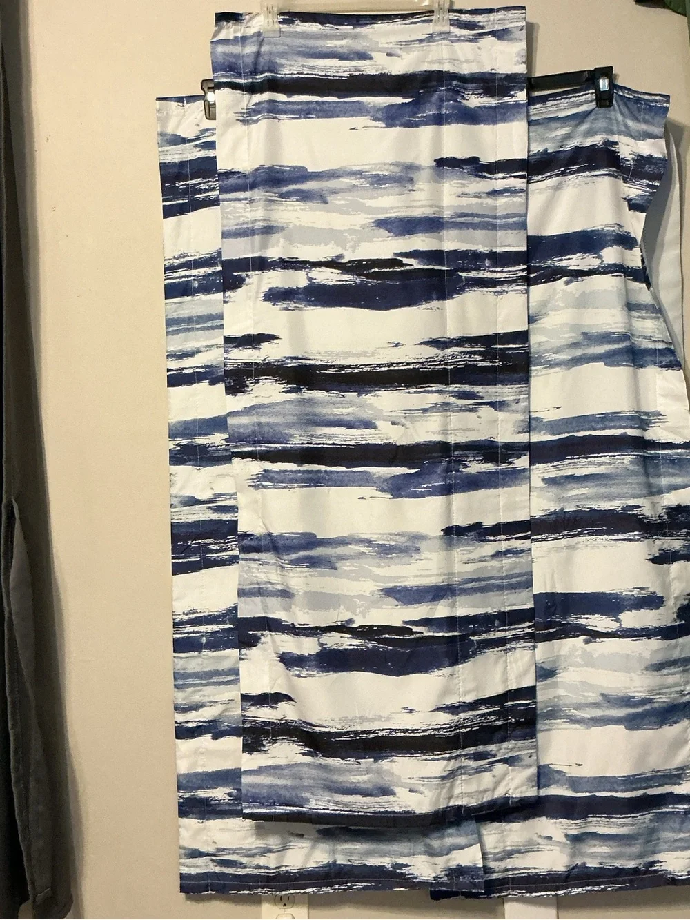 Drift Away Blue/White Valances